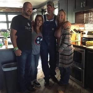 Meet your Posher, Brooks